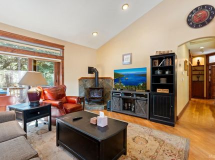 1534 Miztec Street, South Lake Tahoe, CA 96150 Photo