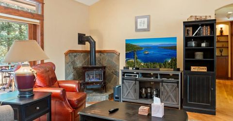 1534 Miztec Street, South Lake Tahoe, CA 96150 Photo