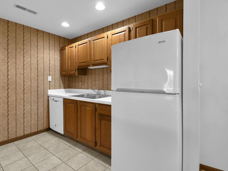 653 Villa Drive , Ontario, OH 44906 Photo 7