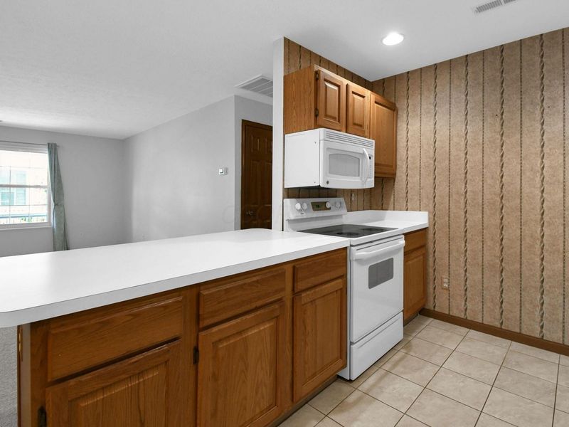 653 Villa Drive , Ontario, OH 44906 Photo 8