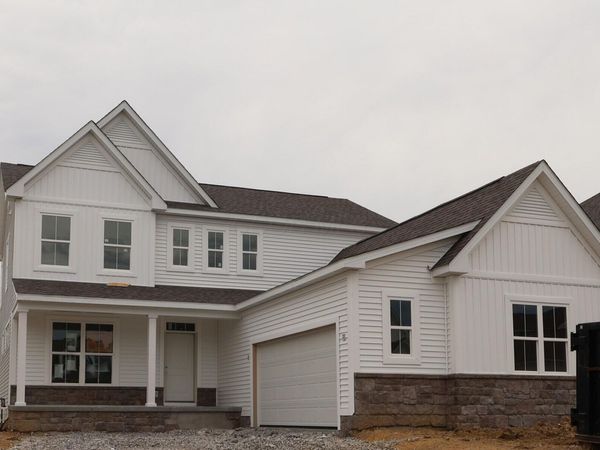 316 Reign Way, Pataskala, OH 43062