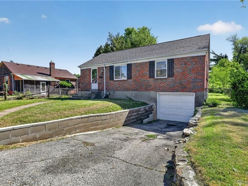 4220 Winona Avenue, Harrison Township, OH 45405 Photo 3