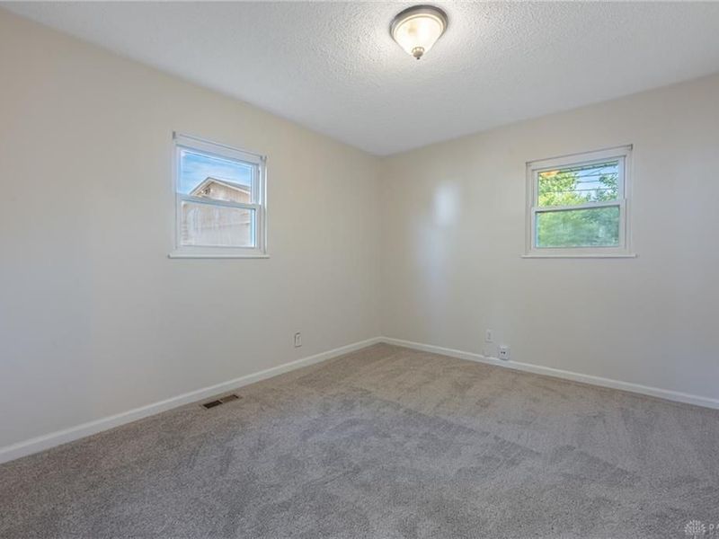 1146 Klose Avenue, Bethel Township, OH 45344 Photo 16