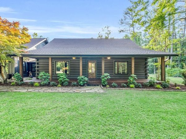 343 Lake Valley, Starkville, MS 39759