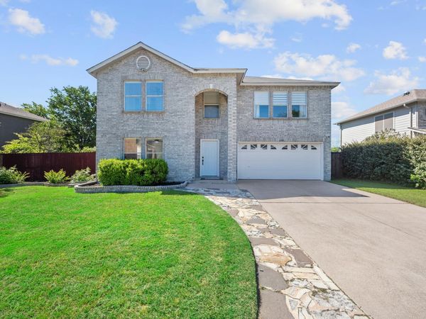 1606 Candlelight DR, Leander, TX 78641