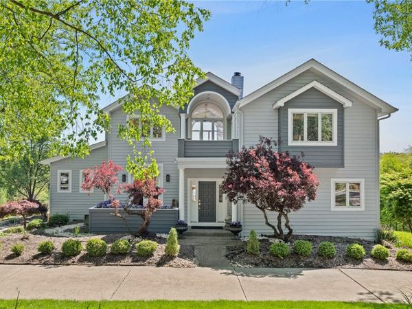 433 Heights Drive, Gibsonia, PA 15044