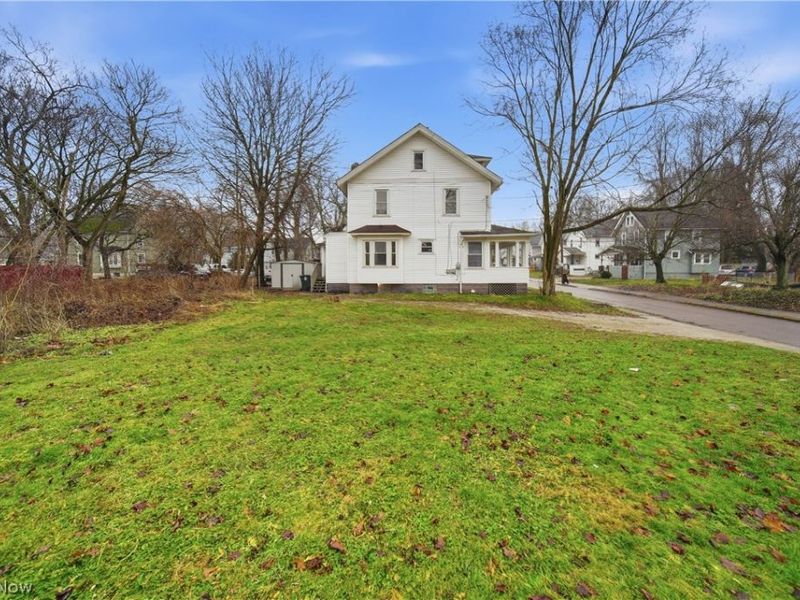 225 Cranz Place , Akron, OH 44310 Photo 3