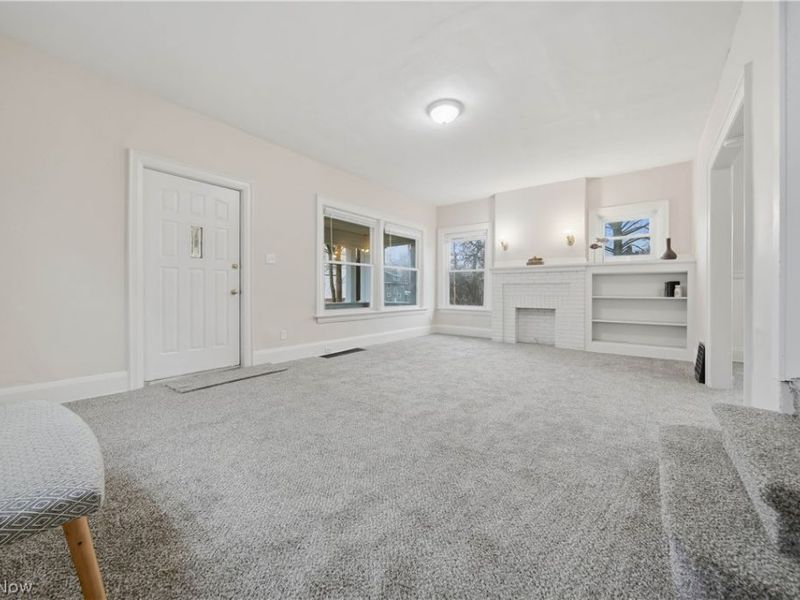 225 Cranz Place , Akron, OH 44310 Photo 5