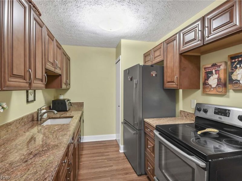 2880 N Bay Drive, Unit N10, Westlake, OH 44145 Photo 3