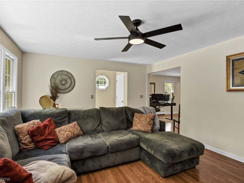 32207 Lake Road, Avon Lake, OH 44012 Photo 17