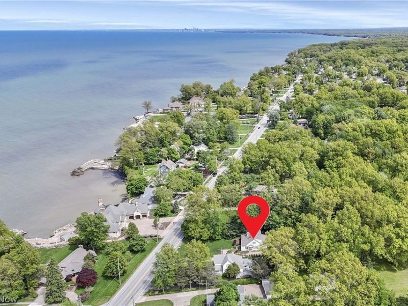 32207 Lake Road, Avon Lake, OH 44012 Photo 2
