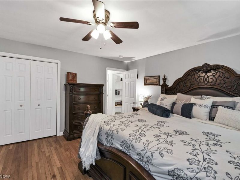 32207 Lake Road, Avon Lake, OH 44012 Photo 20