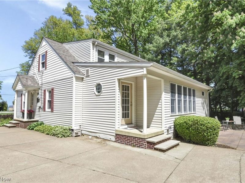 32207 Lake Road, Avon Lake, OH 44012 Photo 32