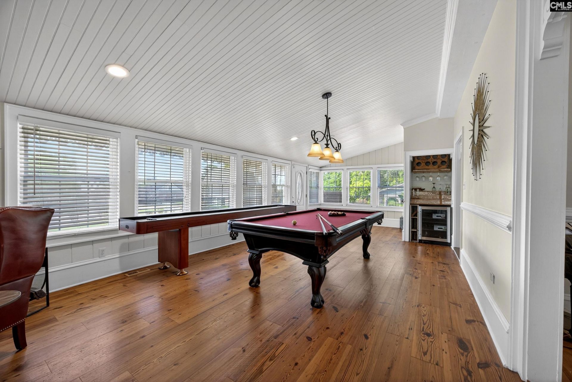 210 Shorebreeze Drive  Photo 29
