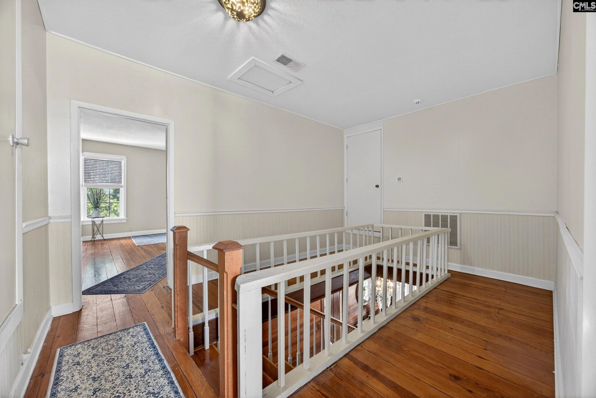 210 Shorebreeze Drive  Photo 38