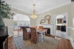 210 Shorebreeze Drive  photo 4