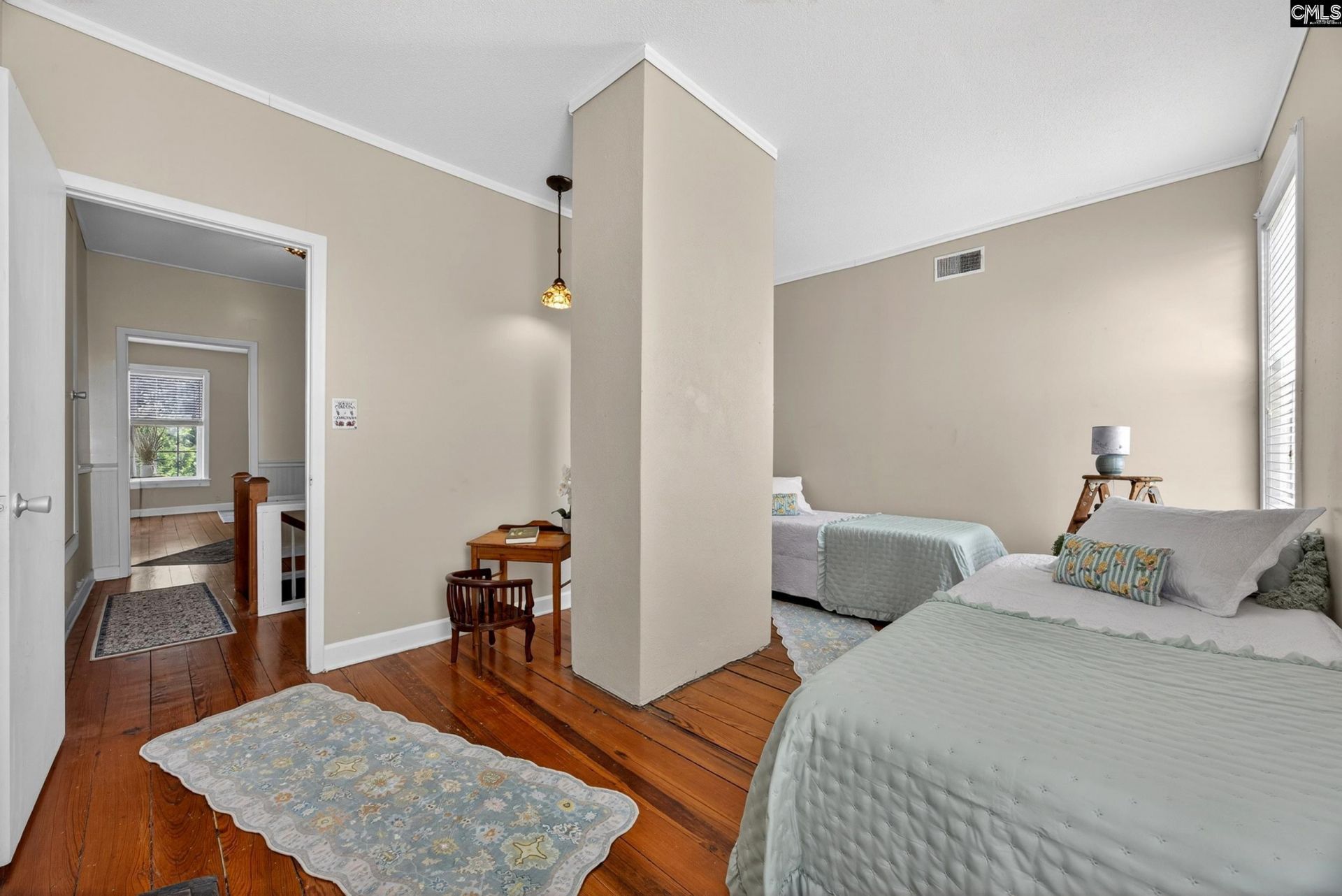 210 Shorebreeze Drive  Photo 46