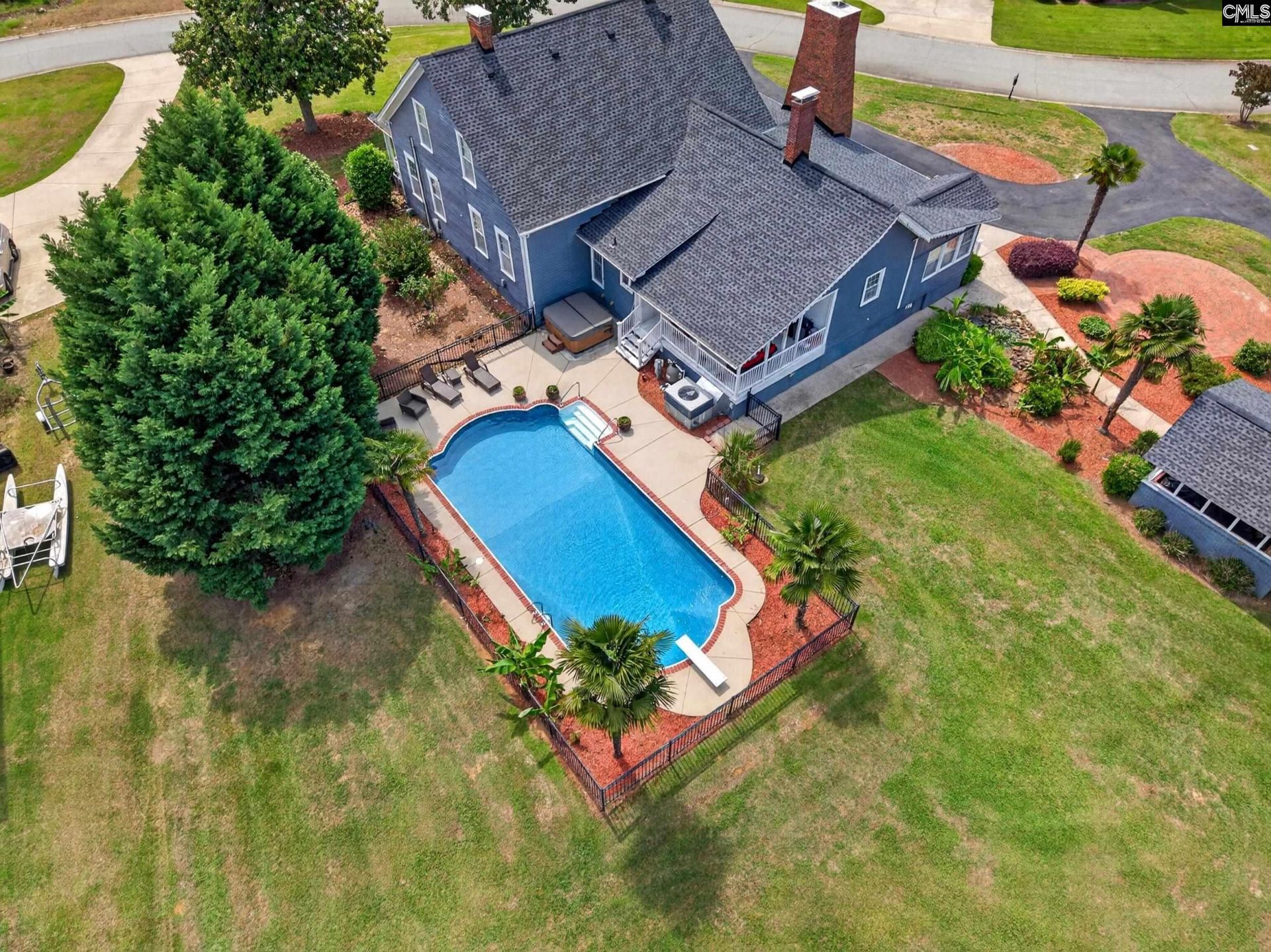 210 Shorebreeze Drive  Photo 60