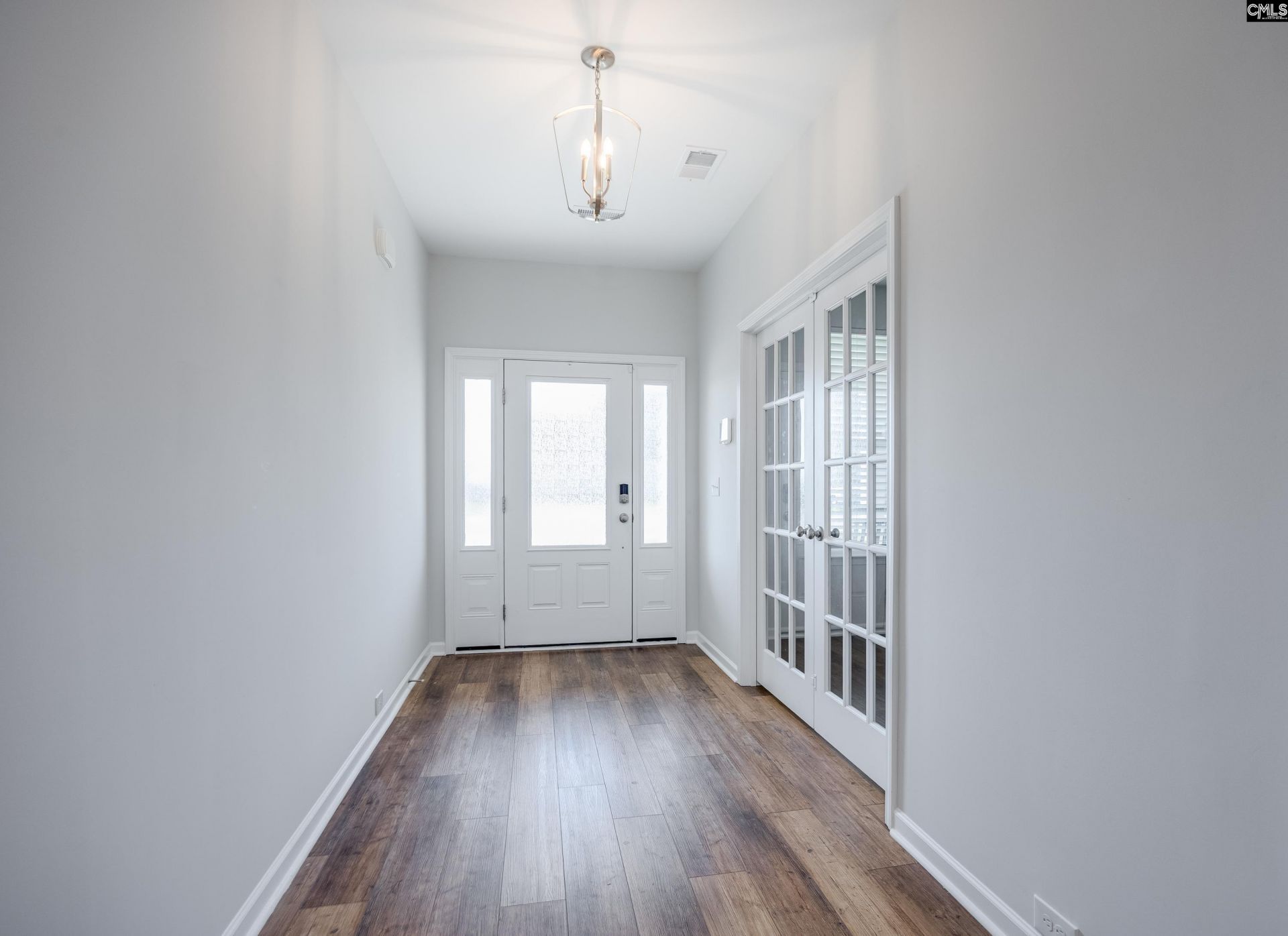 153 Brockway Drive Photo 4
