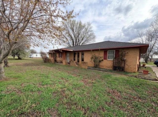 425 S 10th Avenue, Stroud, OK 74079 Main Photo
