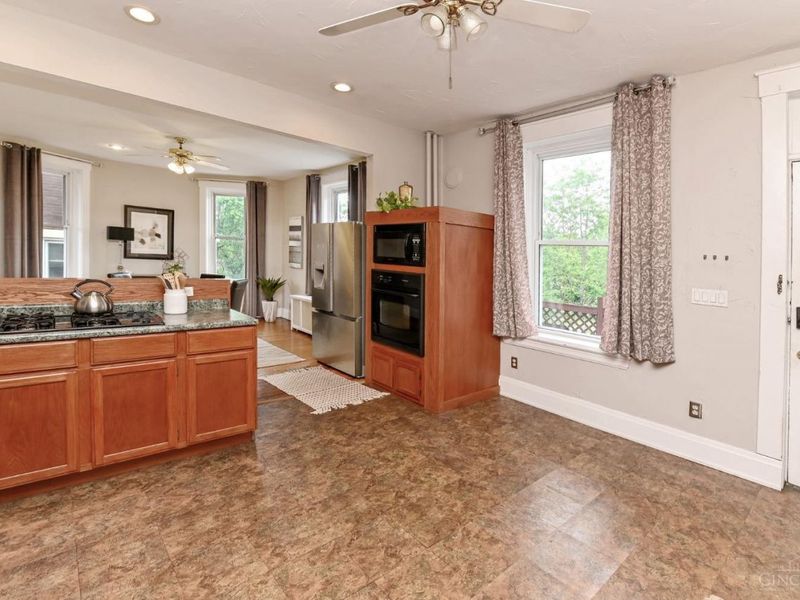 4235 Vine Street, Cincinnati, OH 45217 Photo 17