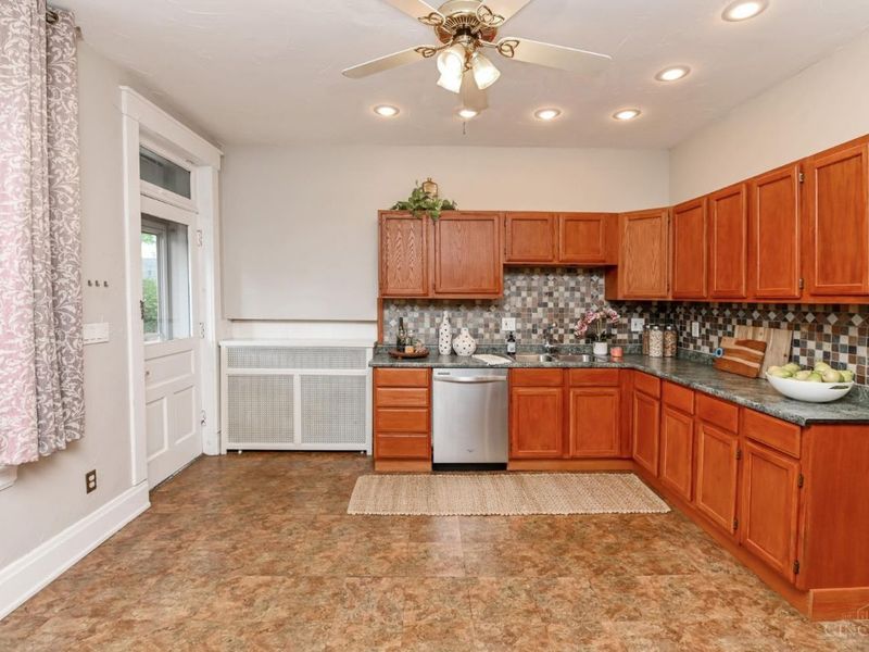 4235 Vine Street, Cincinnati, OH 45217 Photo 18