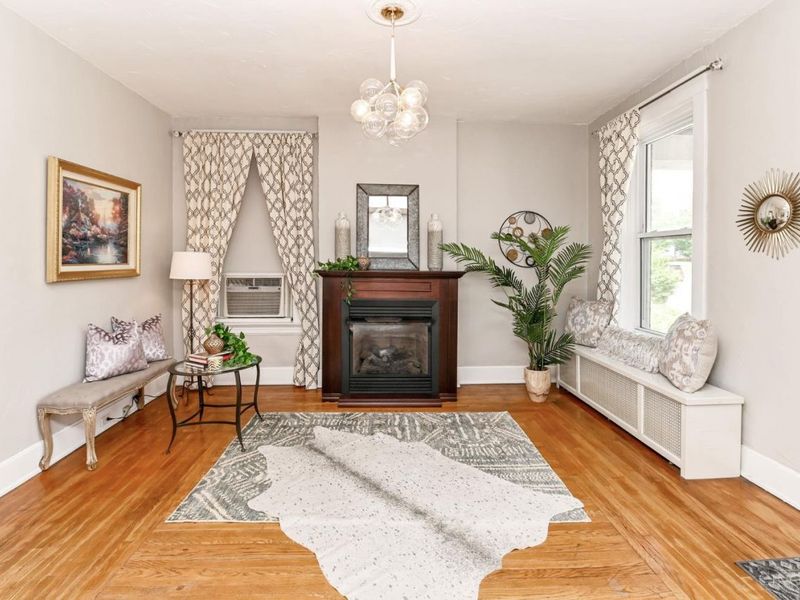 4235 Vine Street, Cincinnati, OH 45217 Photo 4