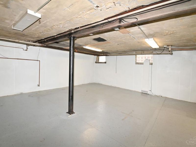 4235 Vine Street, Cincinnati, OH 45217 Photo 46