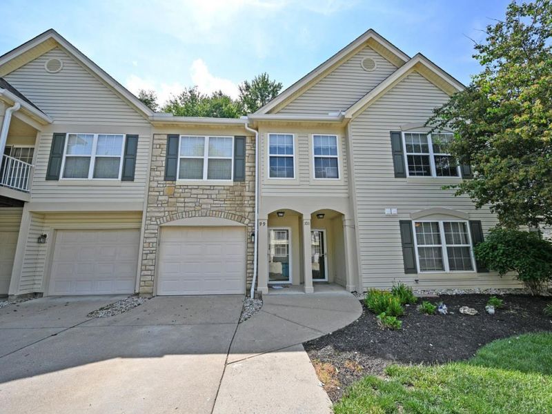101 Ledgerwoods, Amelia, OH 45102 Photo 1