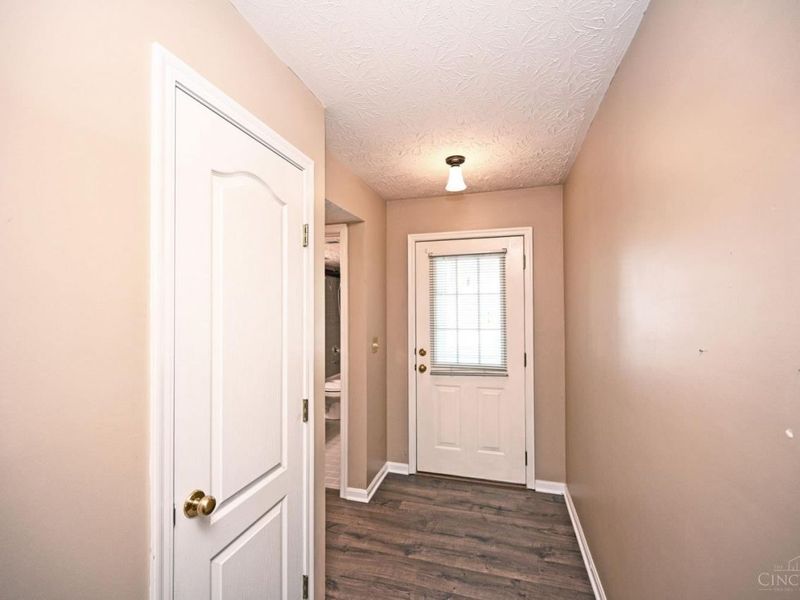 101 Ledgerwoods, Amelia, OH 45102 Photo 5