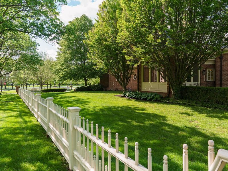 7590 Brandon Road, New Albany, OH 43054 Photo 4