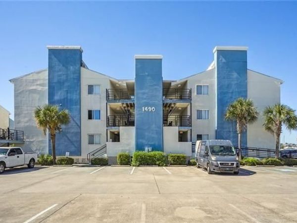 1490 HARBOR Drive , Unit 206, Slidell, LA 70458