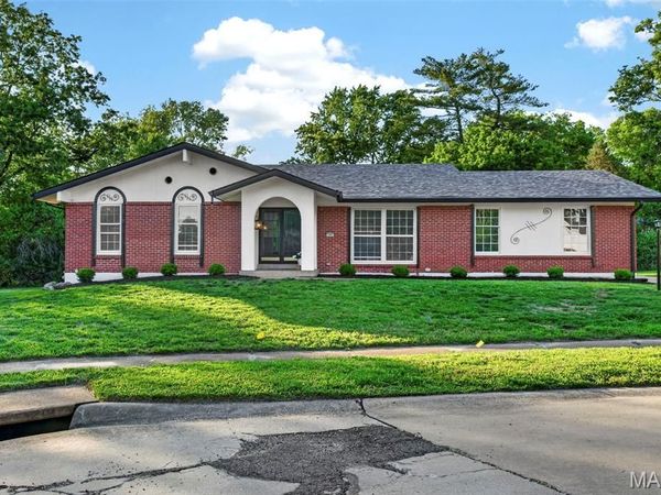 12947 Ballantine Court, Unincorporated, MO 63146