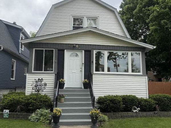 5364 N Latrobe Avenue , Chicago, IL 60630