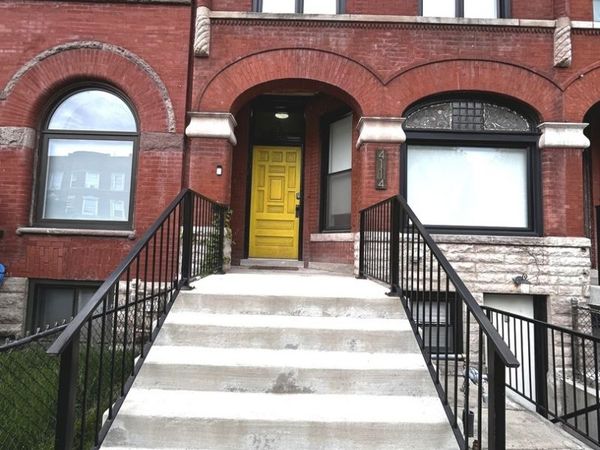 4114 S Ellis Avenue , Chicago, IL 60653