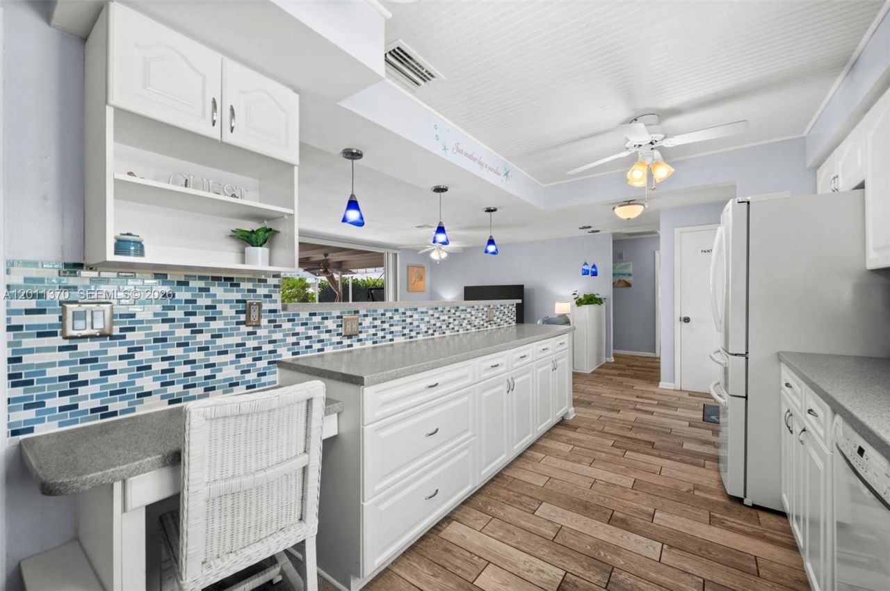 3014 SE 17th Avenue , Cape Coral, FL 33904 Photo