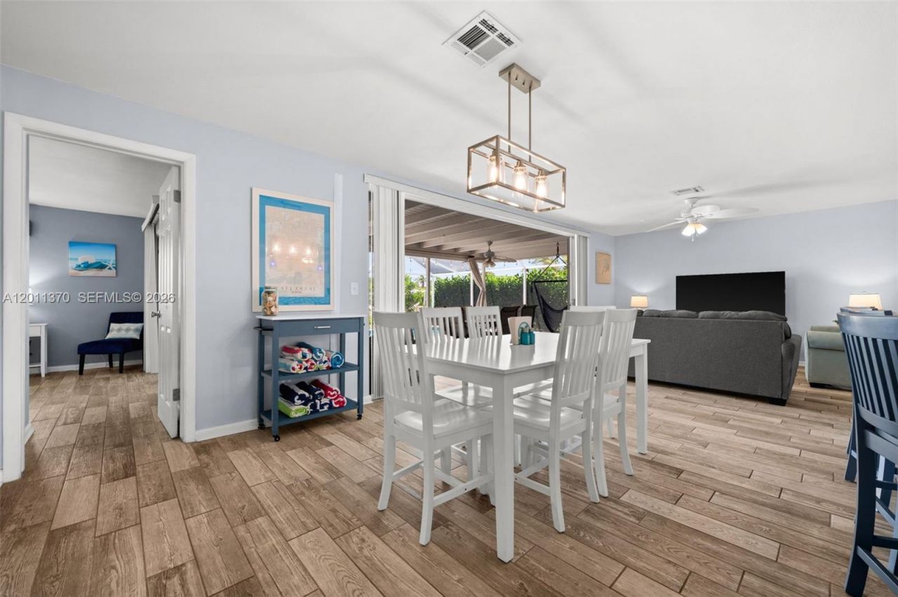 3014 SE 17th Avenue , Cape Coral, FL 33904 Photo