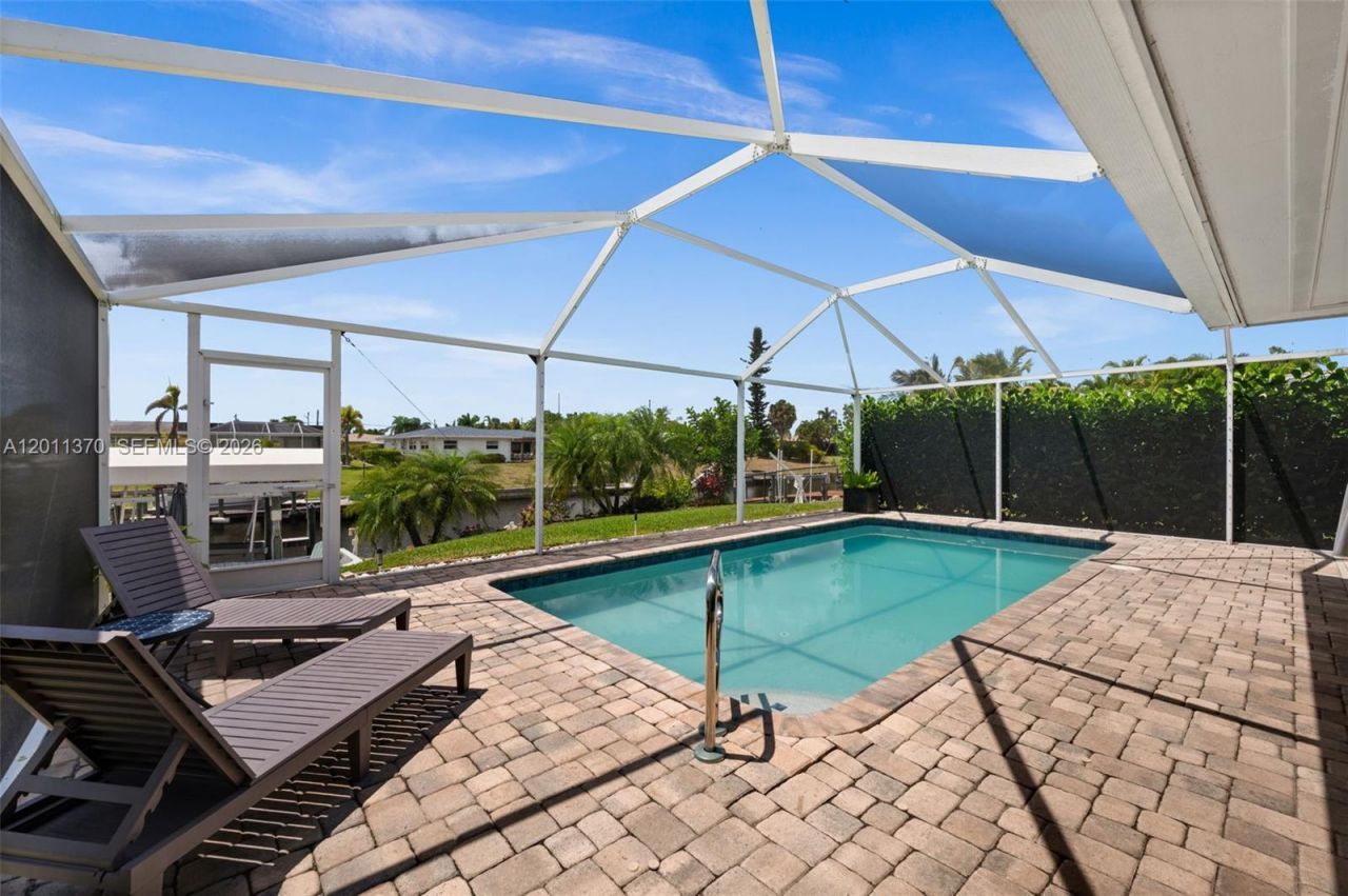 3014 SE 17th Avenue , Cape Coral, FL 33904 Photo