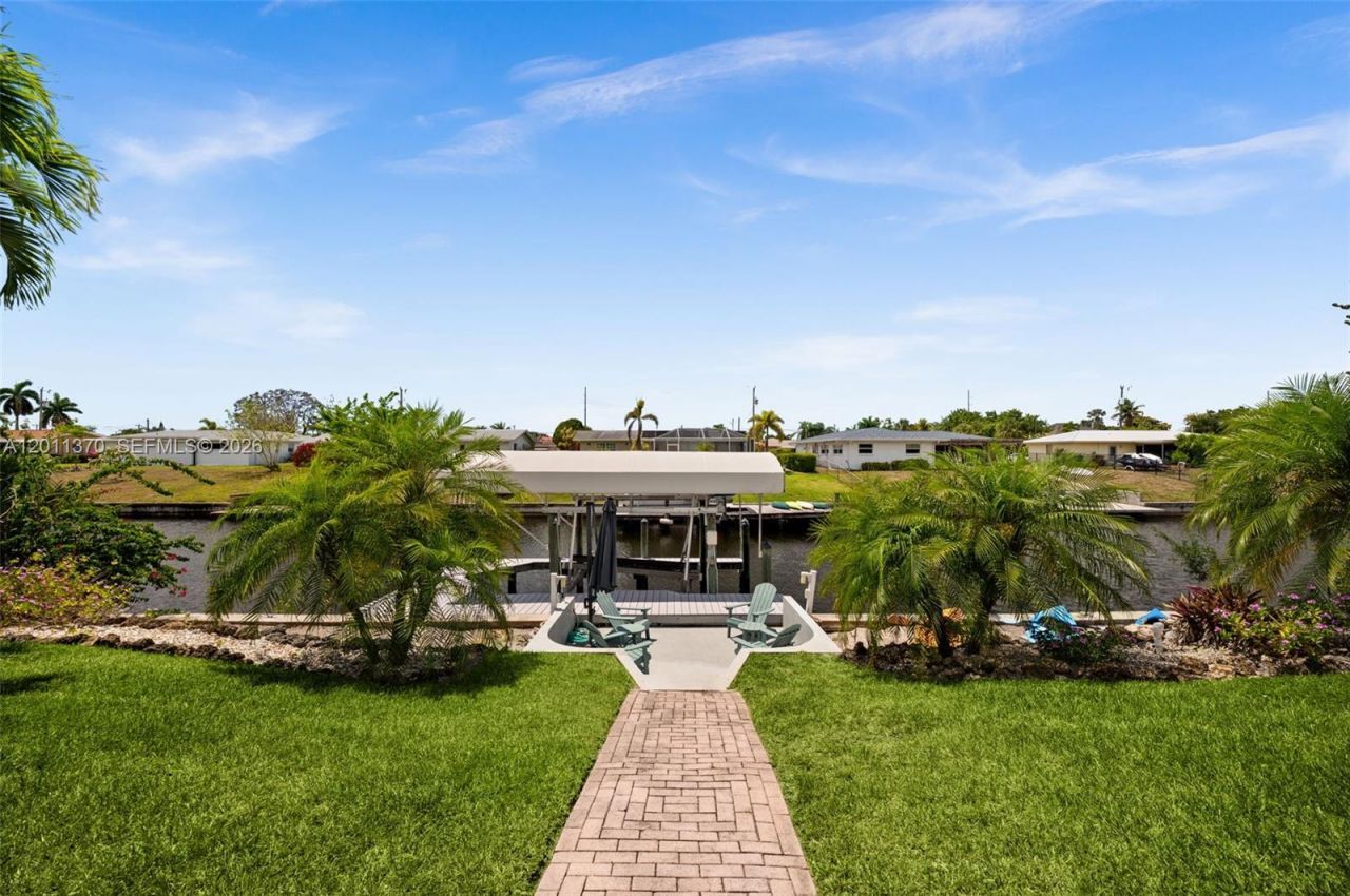 3014 SE 17th Avenue , Cape Coral, FL 33904 Photo