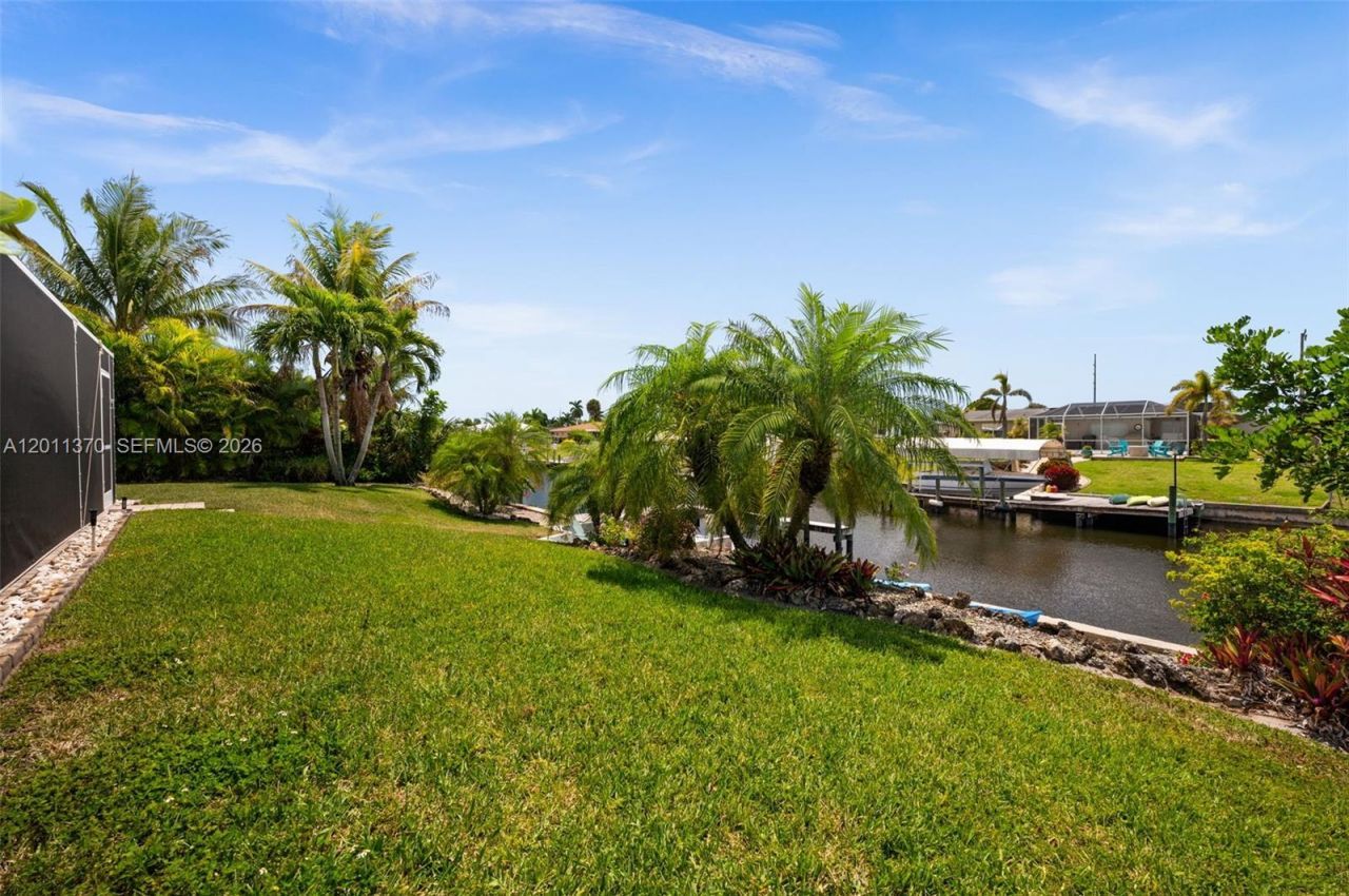 3014 SE 17th Avenue , Cape Coral, FL 33904 Photo
