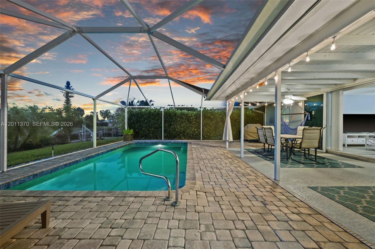 3014 SE 17th Avenue , Cape Coral, FL 33904 Photo