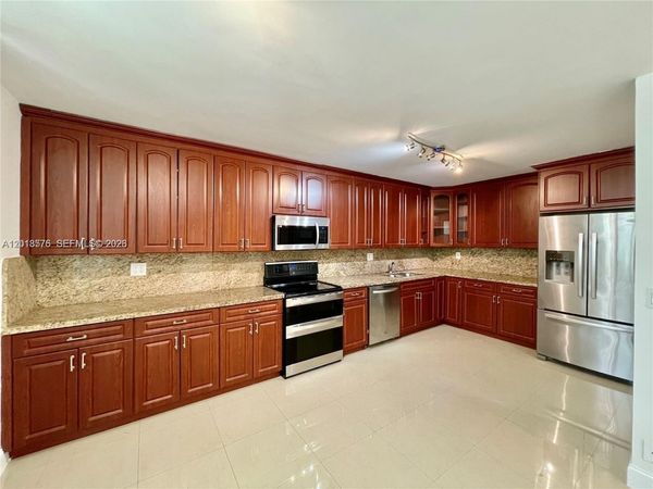 20441 NE 30th Ave , Unit 122-9, Aventura, FL 33180