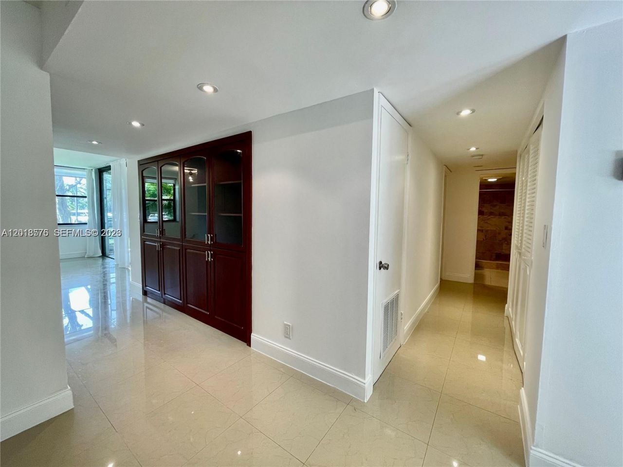 20441 NE 30th Ave , Unit 122-9, Aventura, FL 33180 Photo