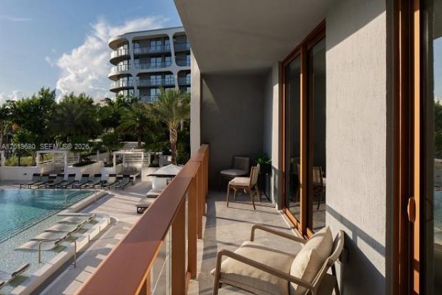 3900 Alton Road , Unit 305, Miami Beach, FL 33140 Photo