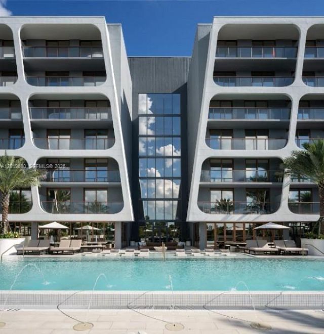 3900 Alton Road , Unit 305, Miami Beach, FL 33140 Photo