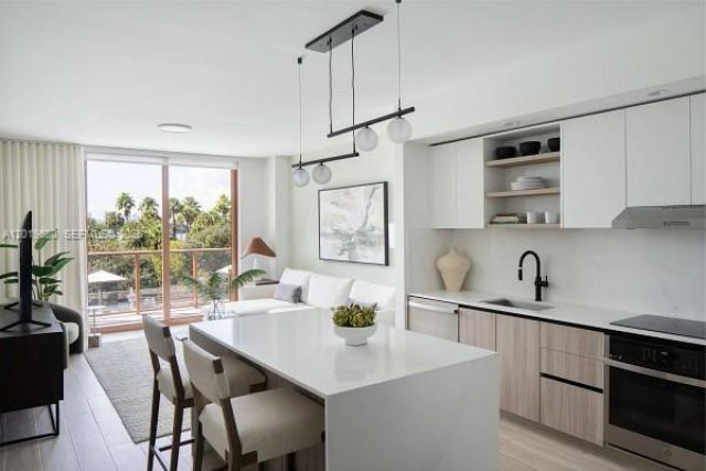 3900 Alton Road , Unit 305, Miami Beach, FL 33140 Photo