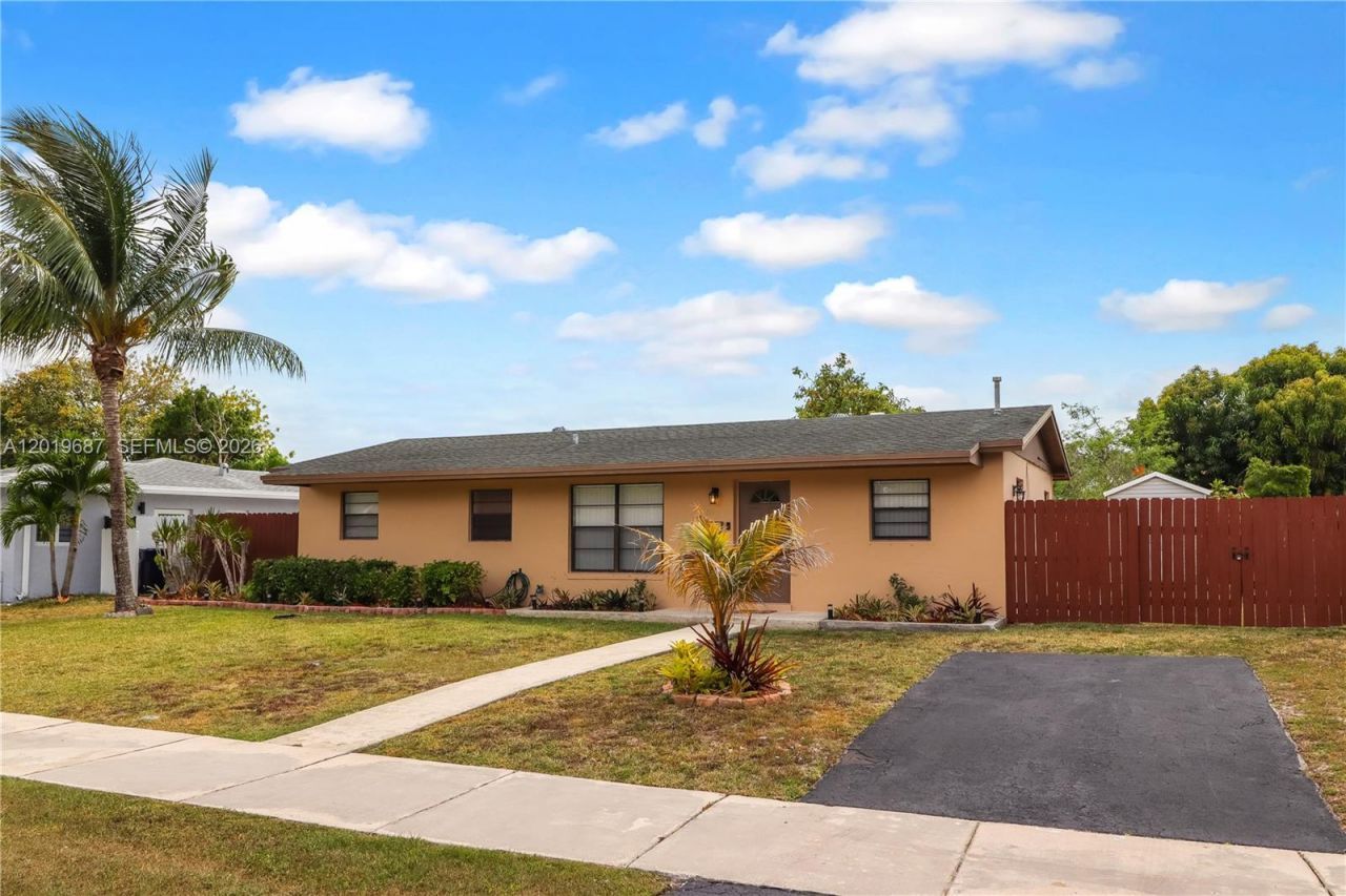 15502 SW 102nd Ave, Miami, FL 33157 Photo