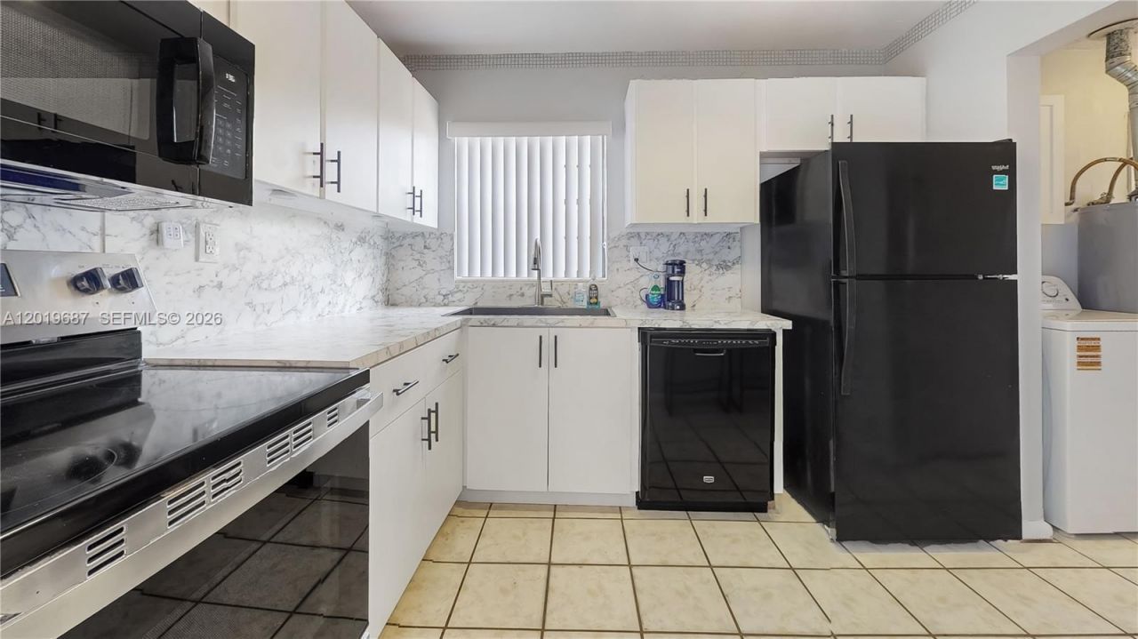15502 SW 102nd Ave, Miami, FL 33157 Photo