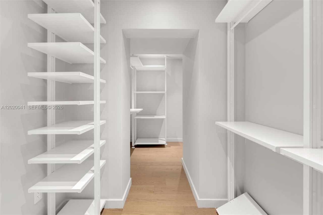 800 West Ave , Unit PH11, Miami Beach, FL 33139 Photo