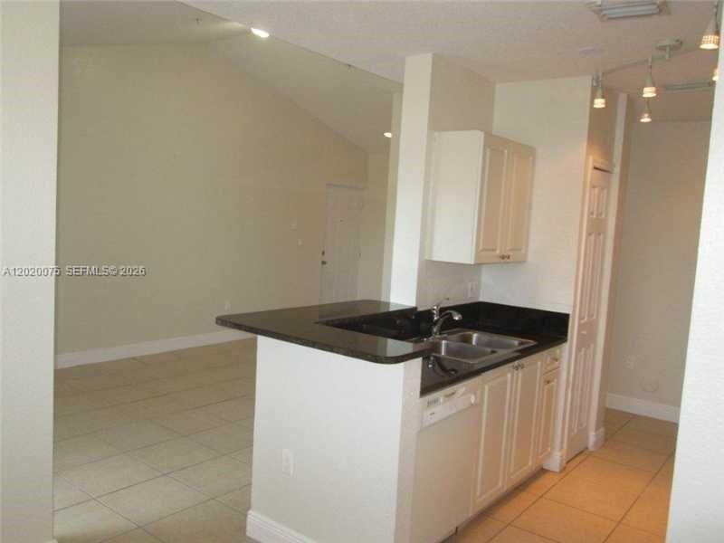 21000 SW 87th Ave , Unit 307, Cutler Bay, FL 33189 Photo